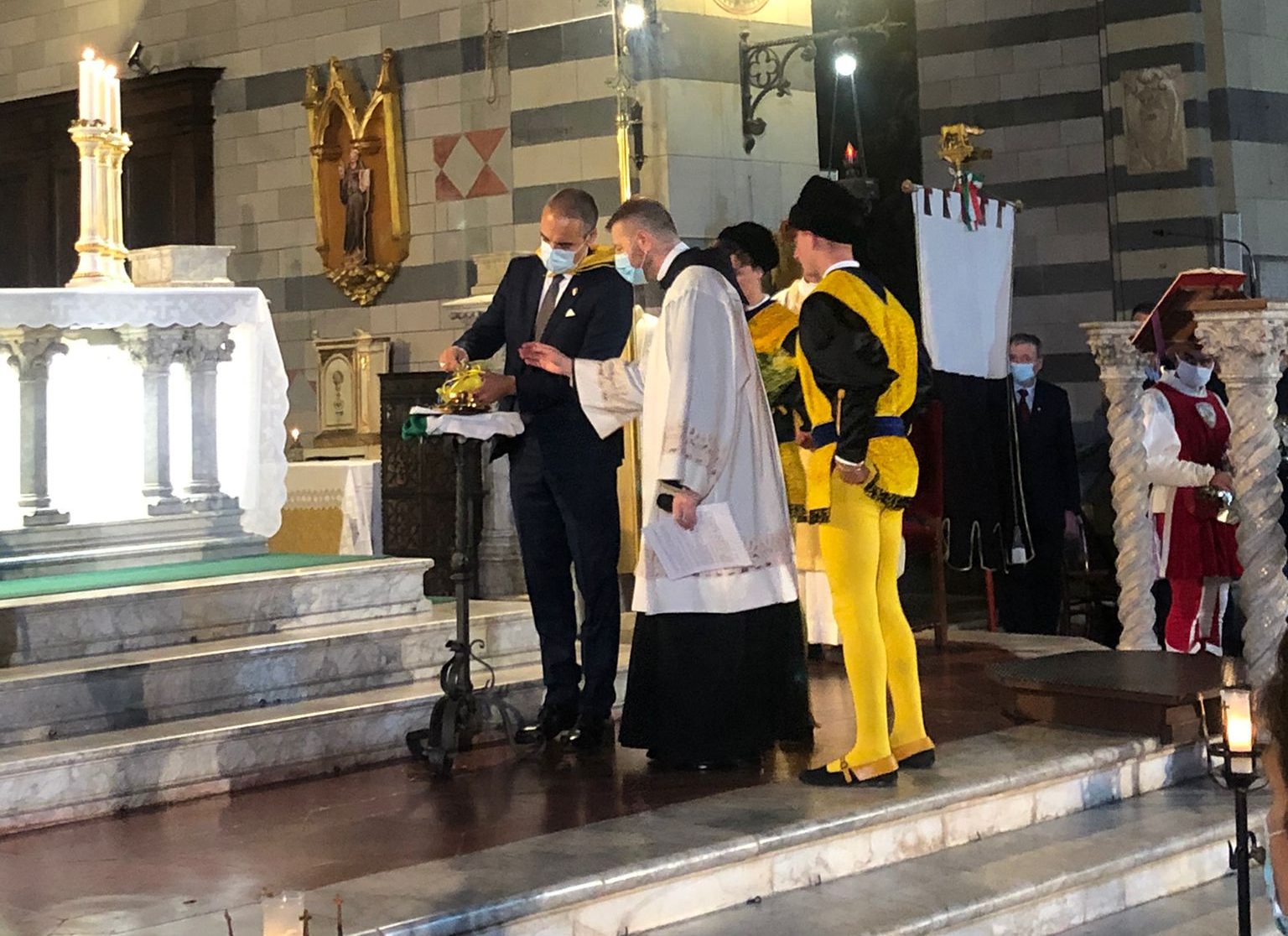 San Francesco, la donazione dell’olio